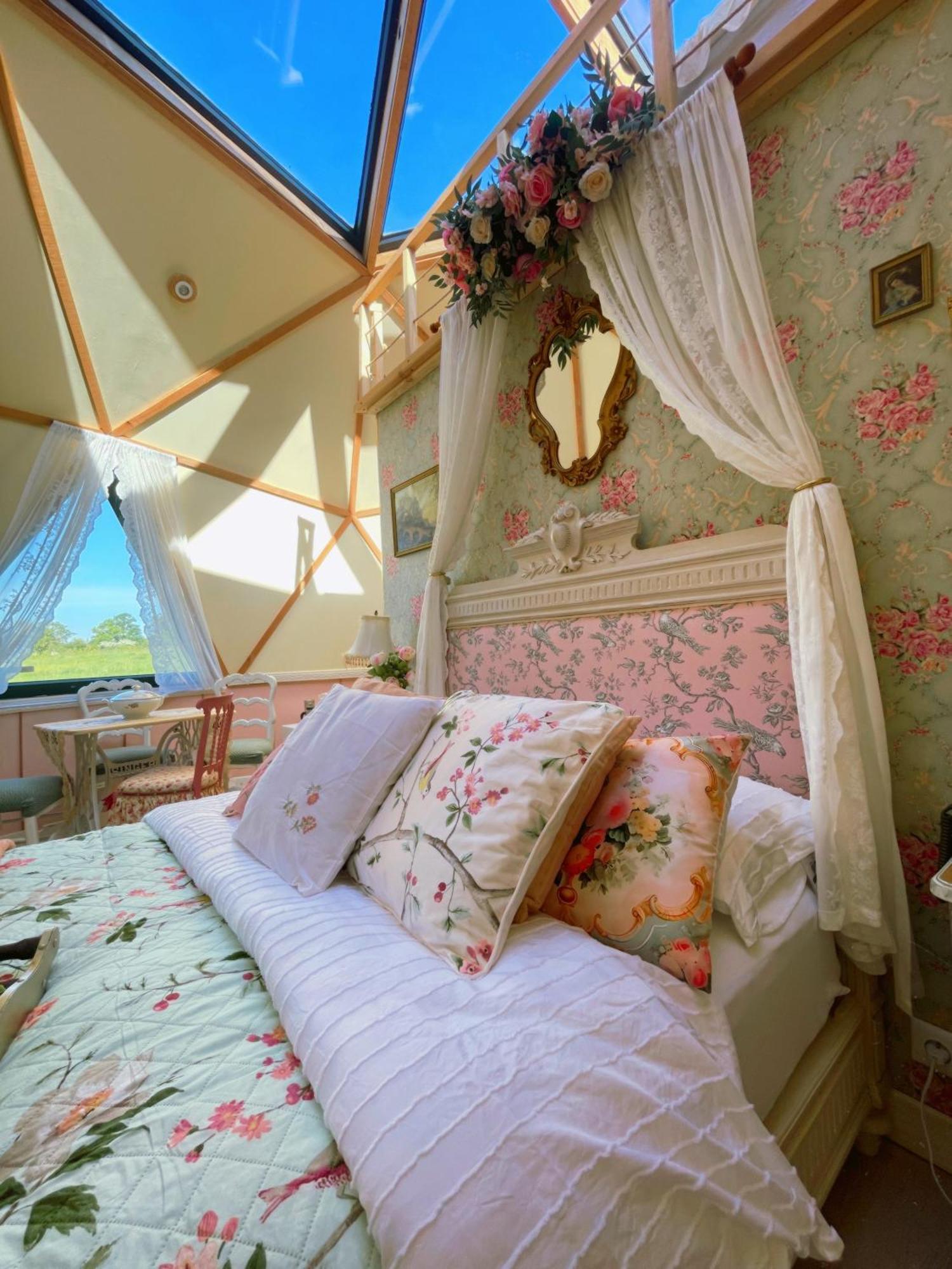 Hotel L'Etoile De Baynes à Cerisy-la-Foret Extérieur photo